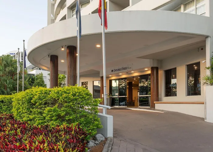 Hotel Doubletree By Hilton Cairns