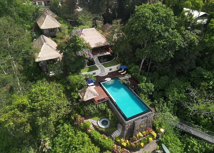 Amori Villas