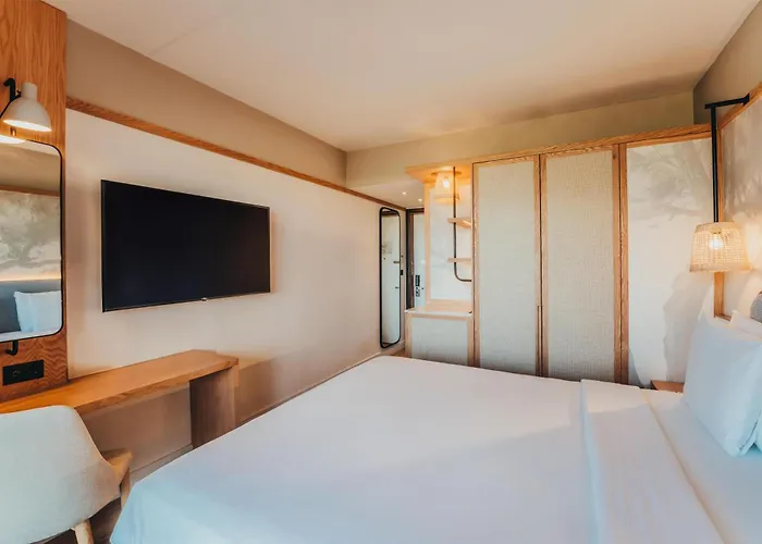 Radisson Blu Poste Lafayette Resort & Spa (Adults Only)