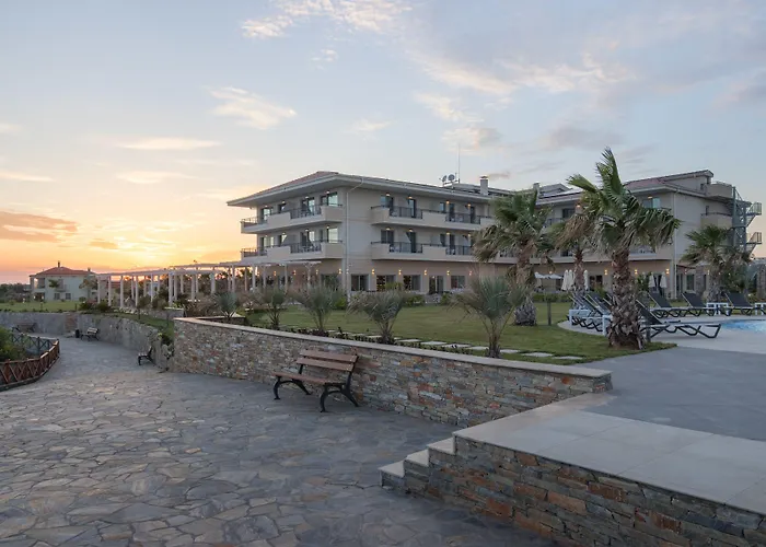 King Maron Beach Hotel & Spa