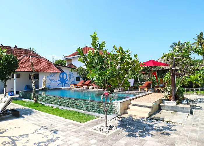 Mega Cottages