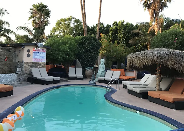 Sea Mountain Nude Resort & Spa Hotel - Adults Only