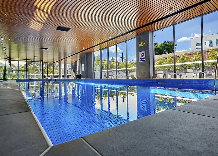 Melbourne Knox Central Apartment Hotel Official