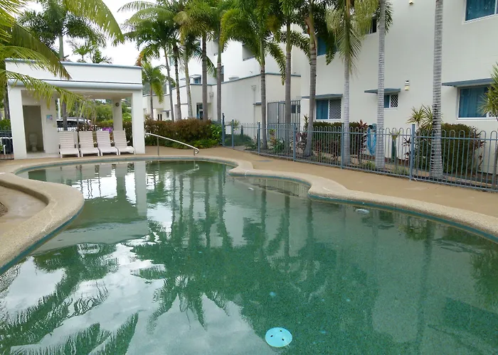 Madison Ocean Breeze Apartments