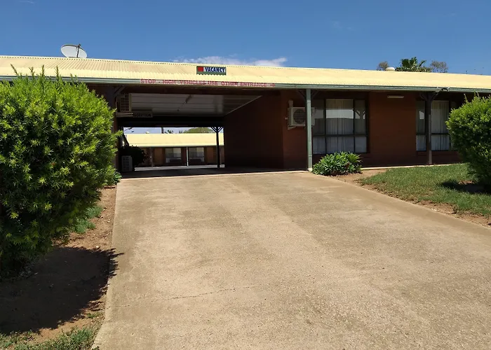 Country Mile Motor Inn