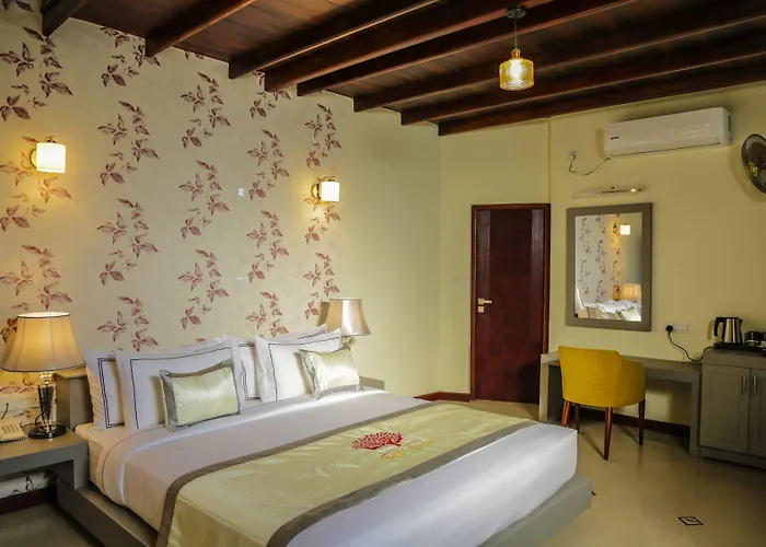 Royal Classic Resort Kandy
