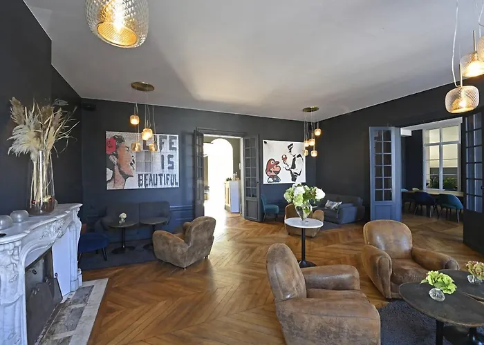 Manoir De L'évêché Et