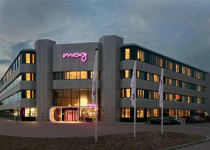 Hotel Moxy Amsterdam Schiphol Airport Hoofddorp
