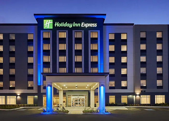 Holiday Inn Express - - Point Edward By Ihg