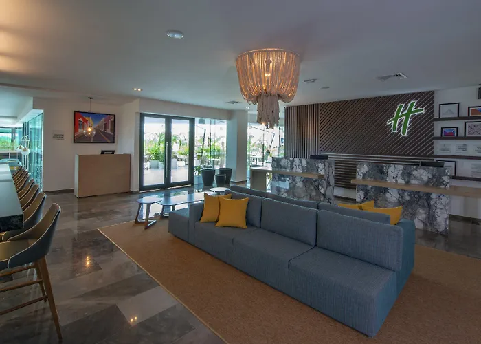 Holiday Inn&Suites - Merida La Isla, an IHG Hotel