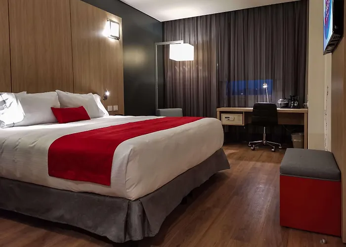 Ramada Encore by Wyndham Monterrey Apodaca Zona Aeropuerto
