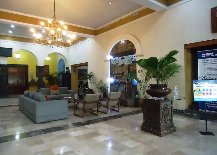 Hotel Concierge Plaza Colima