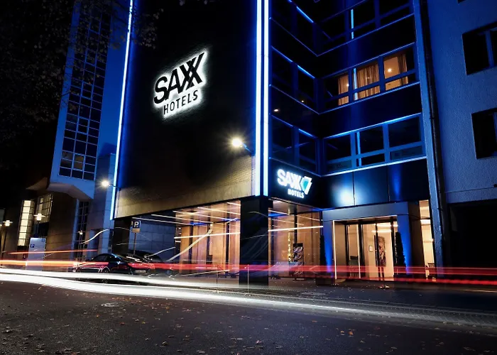Saxx "Am Theater Karree"