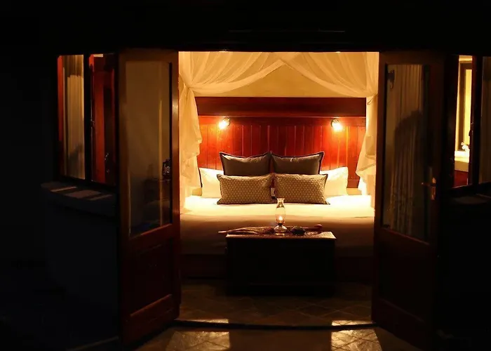 Ivory Wilderness River Rock Lodge