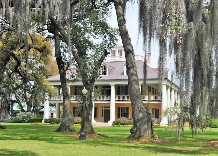 The Inn At Houmas House Estate