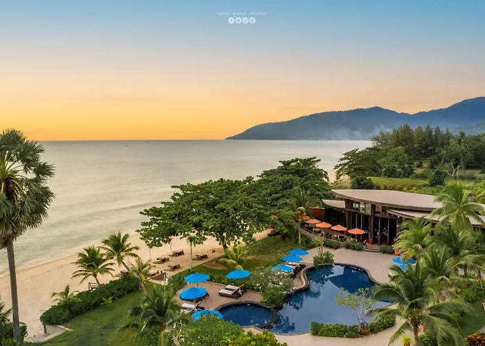 Khanom Beach Resort And Spa