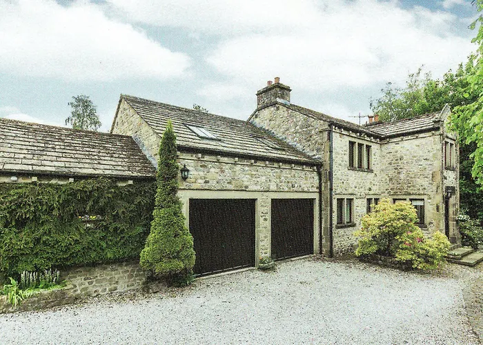 Cleveliot House