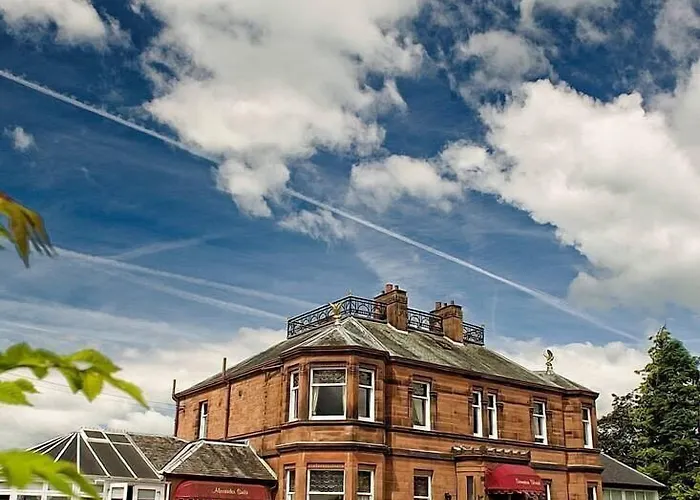 Somerton House Hotel