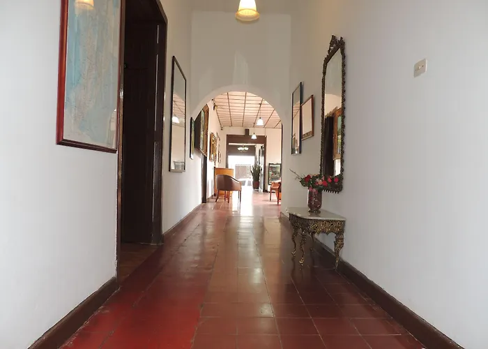 Hotel Real