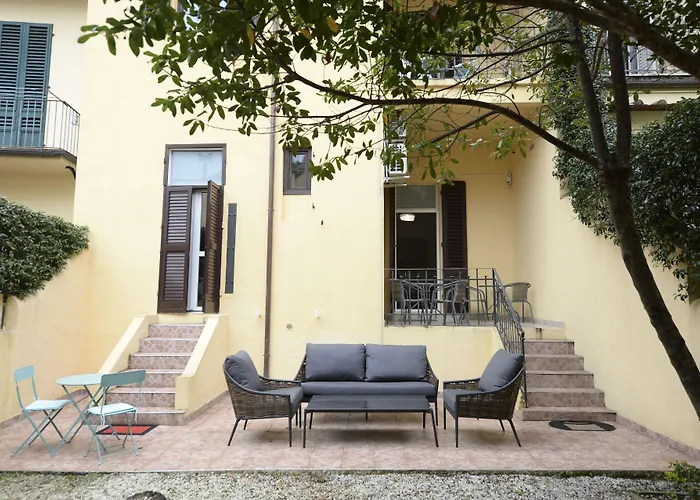 Palazzo Oliveto