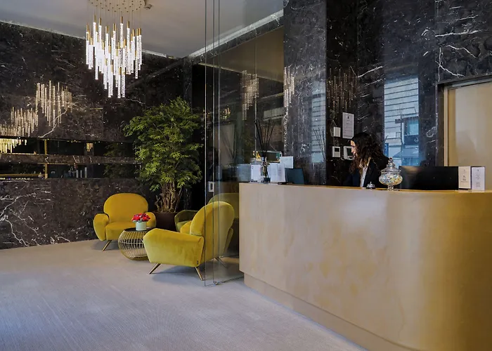 The Unique Hotel