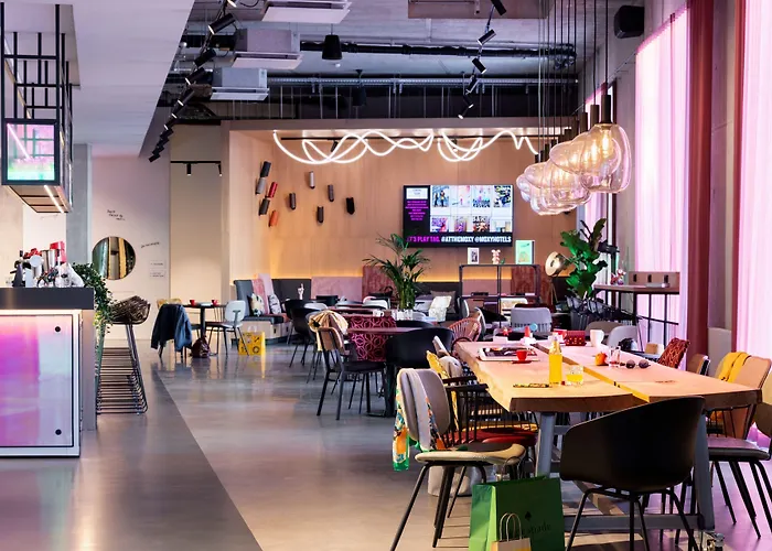 Moxy Outletcity