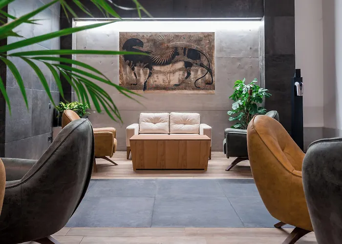 Bridge Hotel