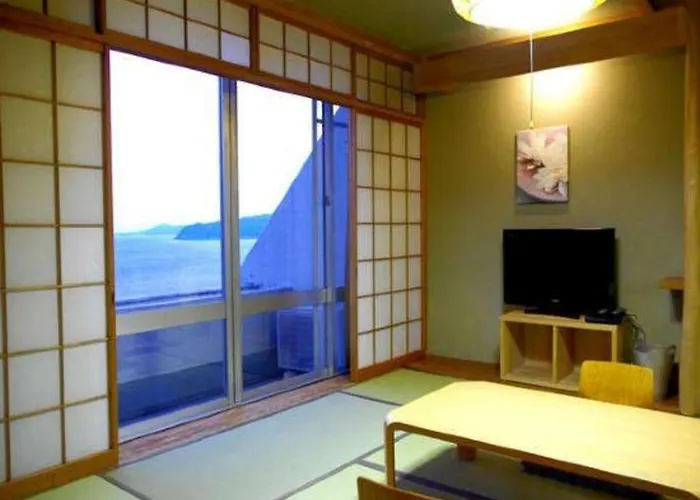 Breezbay Seaside Resort Atami