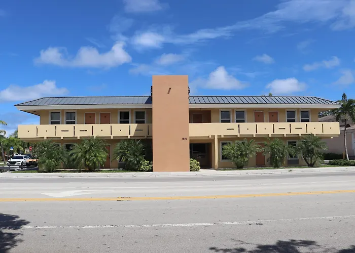 Curtis Inn & Suites