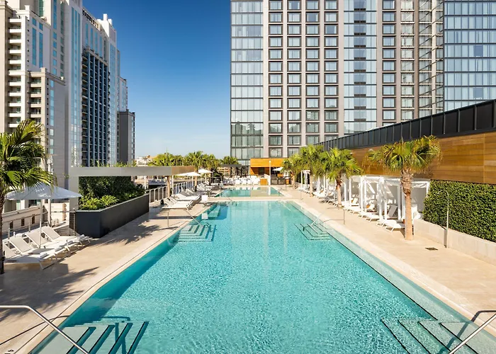 Jw Marriott Water Street