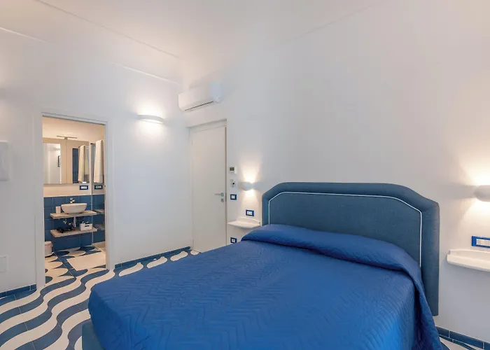 Elite Luxury Suites Minori