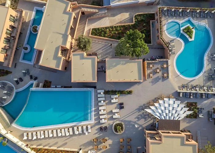 Hotel Pyria