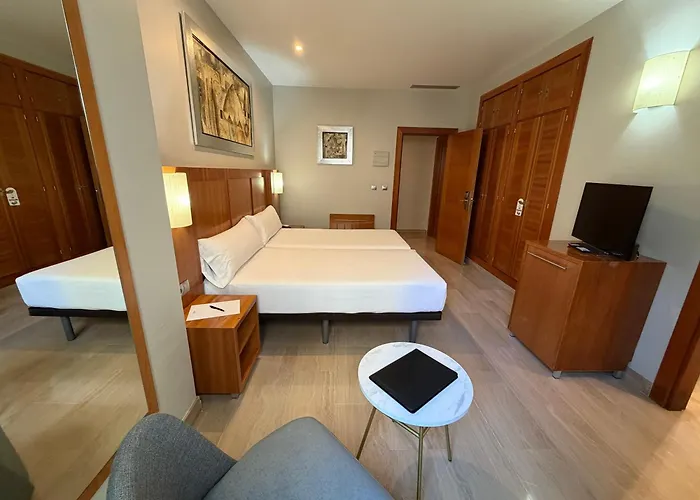 Hotel Leflet Valme Dos Hermanas