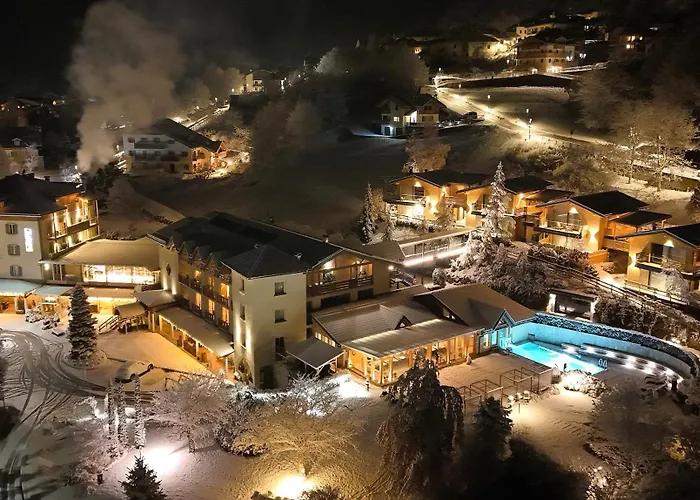 Boutique Hotel E Chalets Salvadori Mezzana 