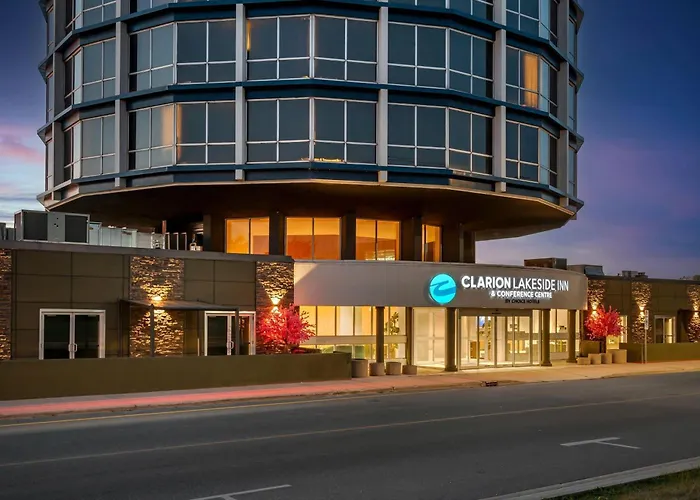 Clarion Lakeside Inn & Conference Centre