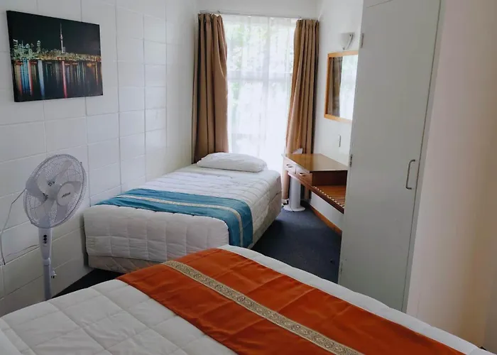 Motel Six Whangarei