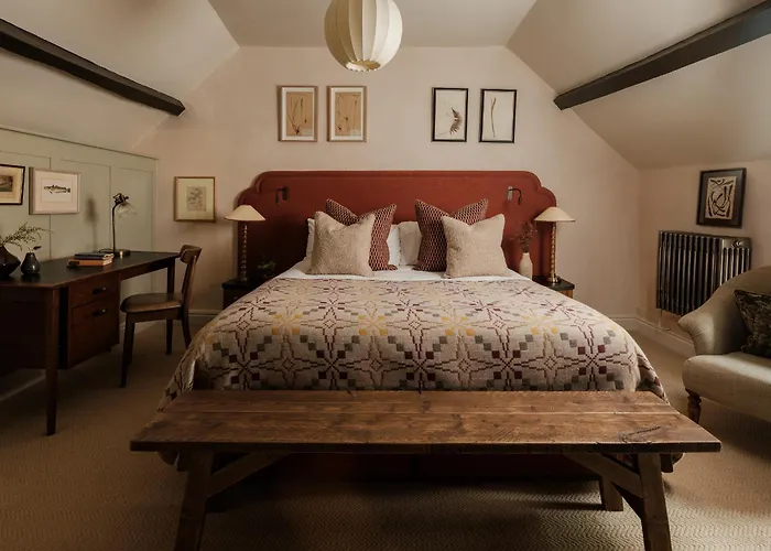 The Royal George Hotel Tintern