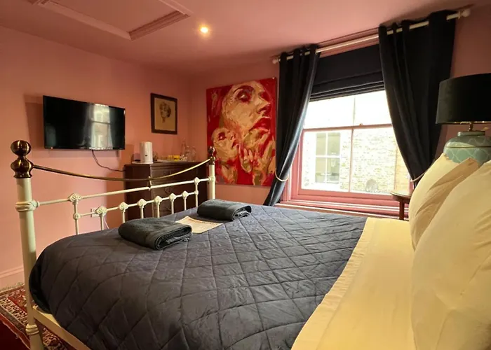 King Street Accomadation