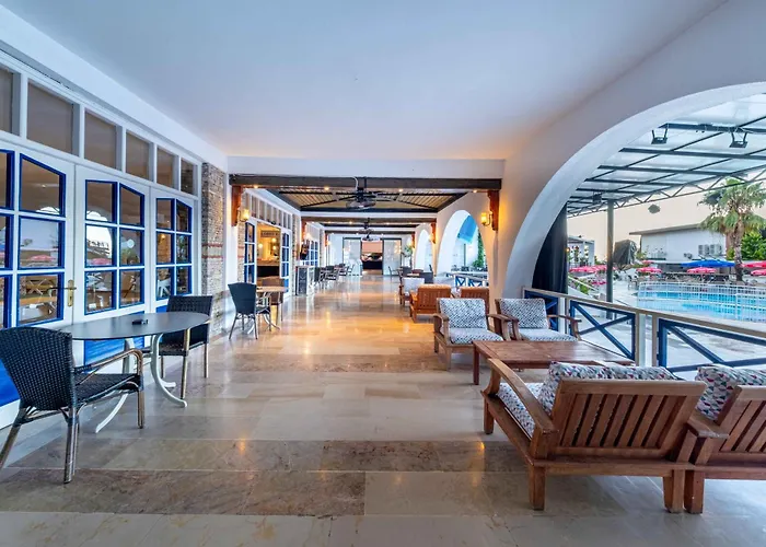 Ölüdeniz Beach Resort By Z Hotels