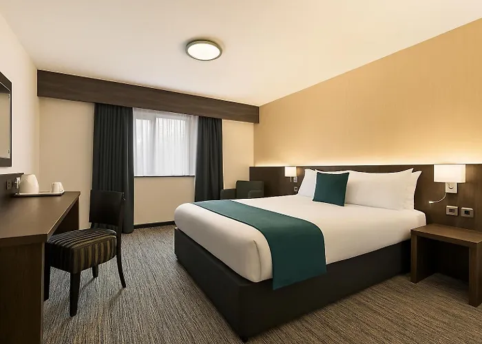 Ramada Bristol West