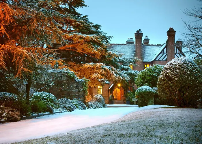 Careys Manor & Senspa