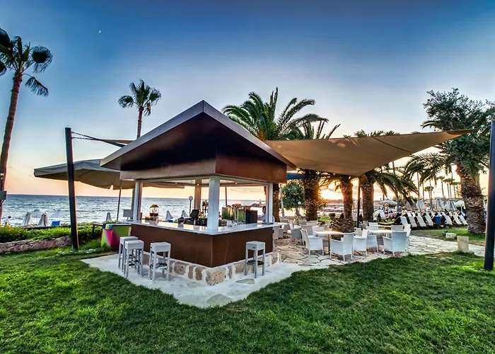 Coral Beach Hotel & Resort Cyprus