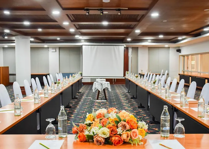 Phuket Merlin Hotel - SHA Plus