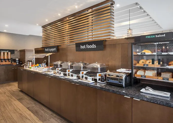 Holiday Inn Calgary Airport By Ihg