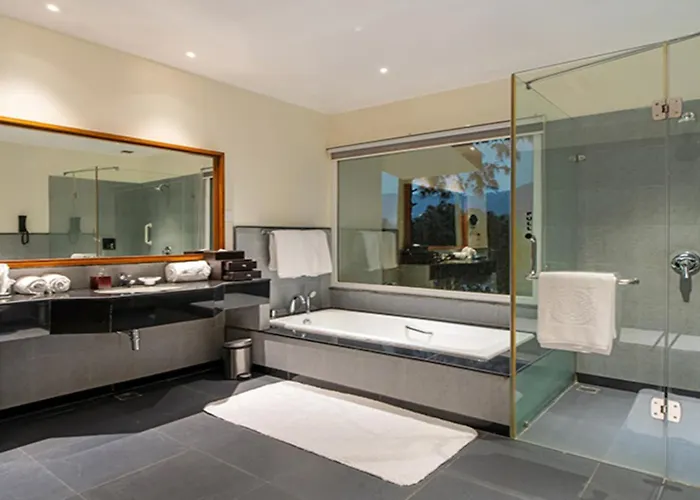 Moksha Himalaya Spa Resort