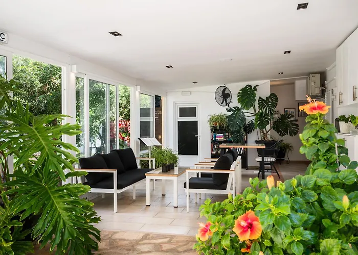 Konstantina Apartments