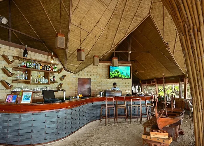 Hotel Makunudu Island- An Intimate Hideaway Makunudhoo 