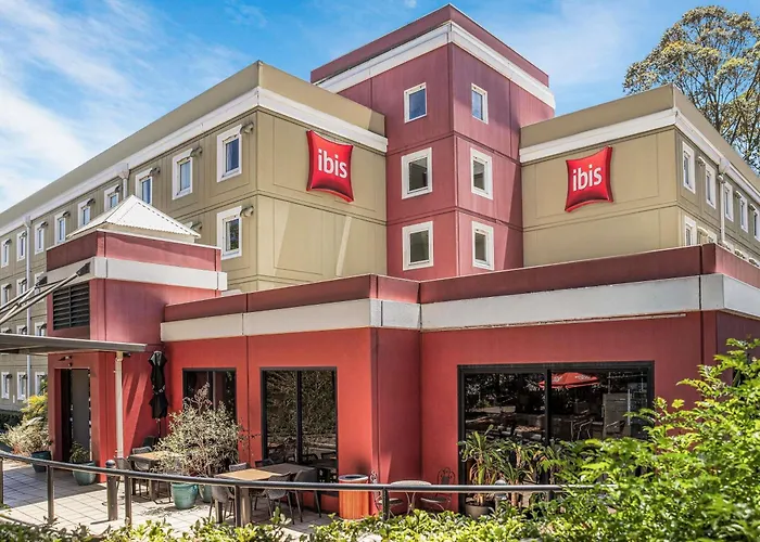 Ibis Thornleigh