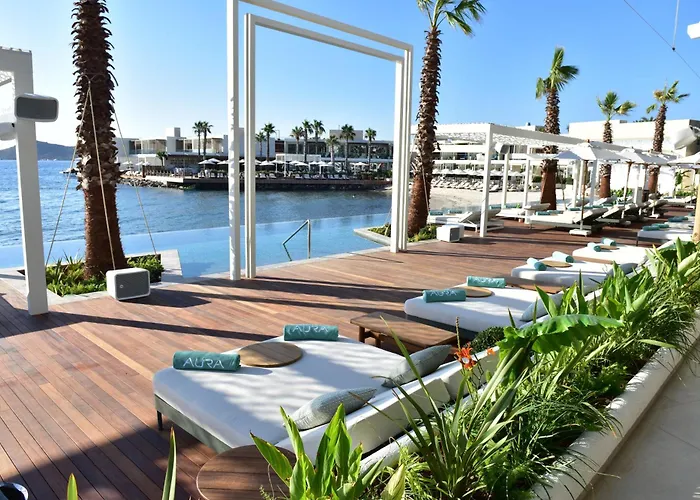 Yalikavak Marina Hotel By Social Living Collection