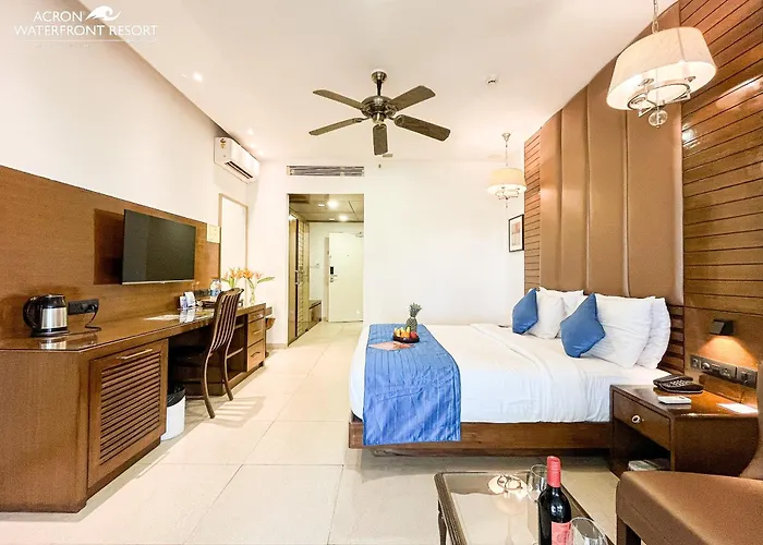 Acron Waterfront Resort Baga